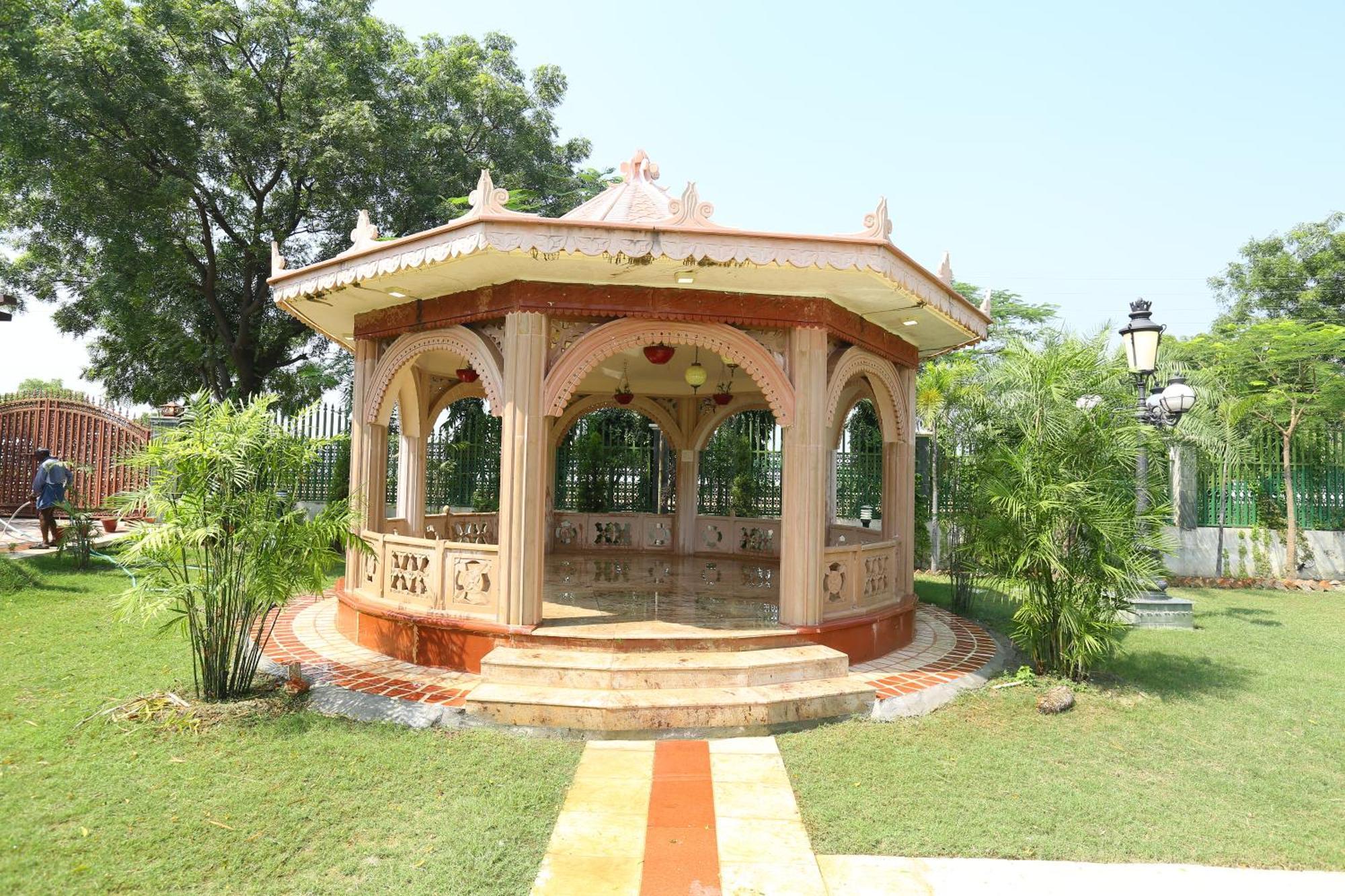 Mann The Palm Retreat Lucknow Exterior foto