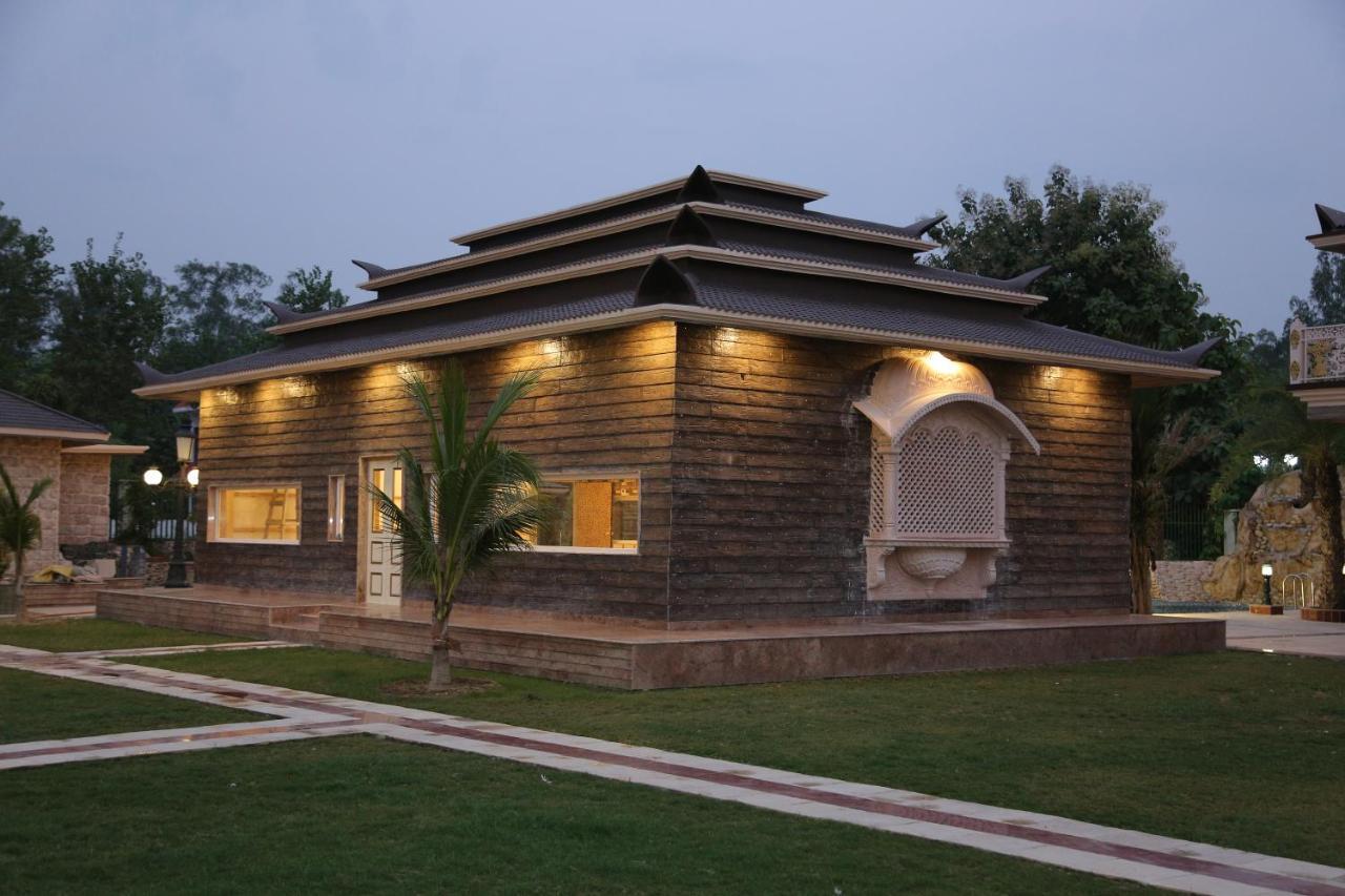 Mann The Palm Retreat Lucknow Exterior foto