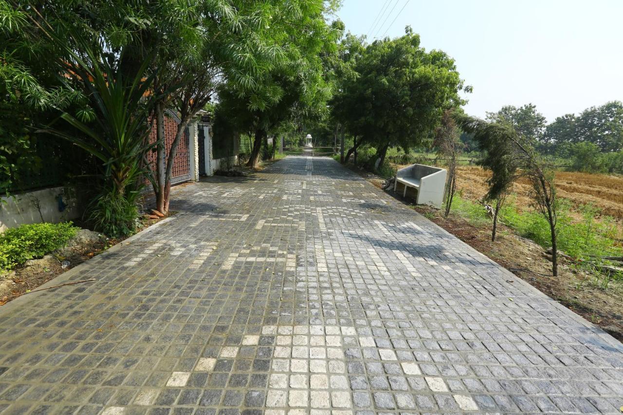 Mann The Palm Retreat Lucknow Exterior foto
