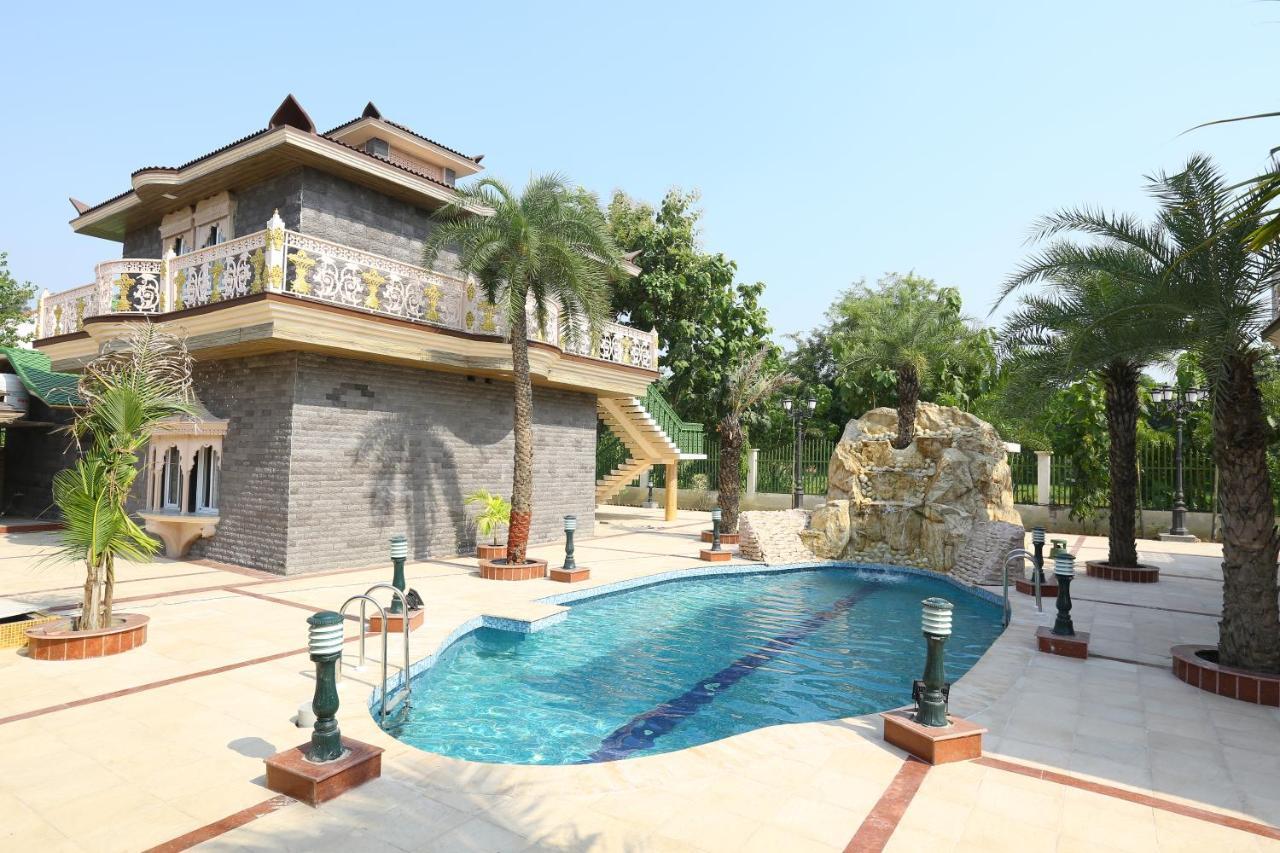Mann The Palm Retreat Lucknow Exterior foto