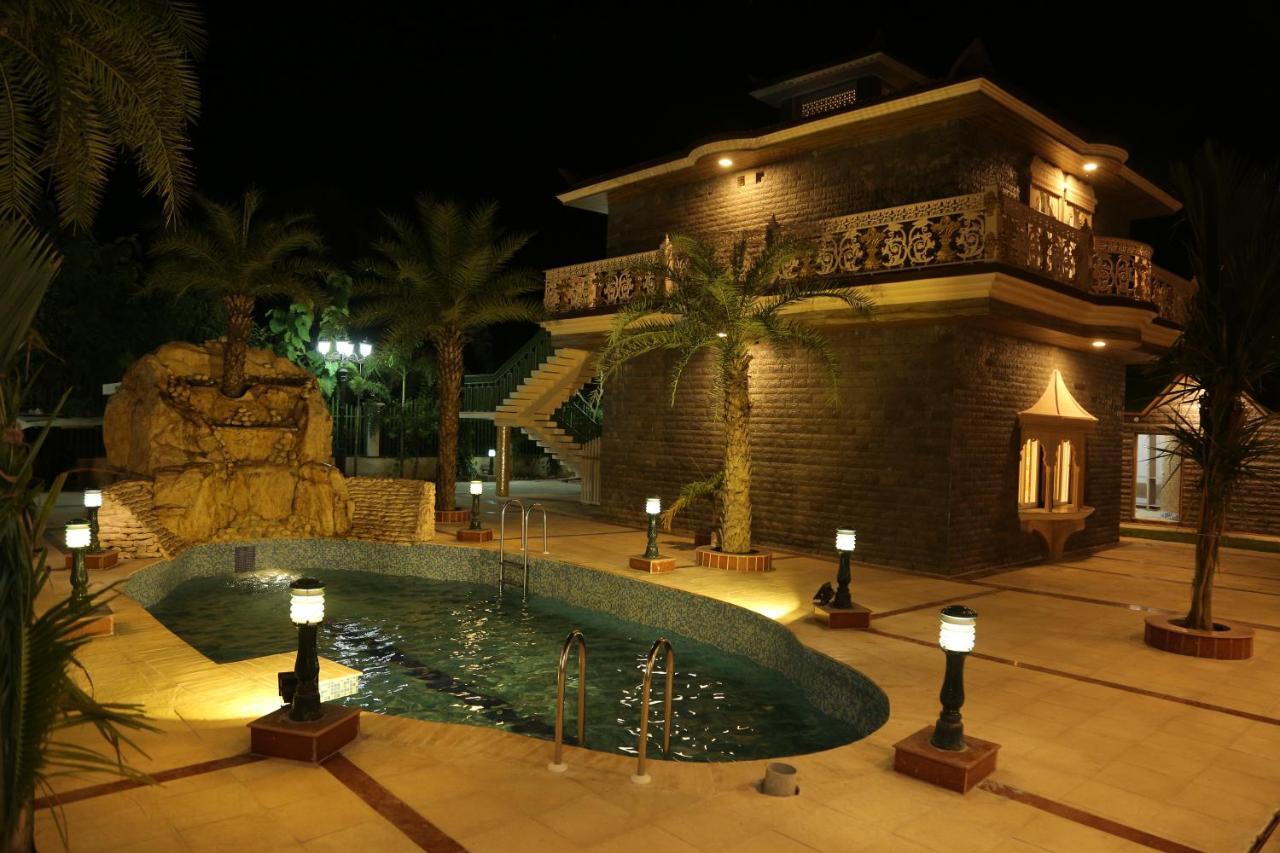 Mann The Palm Retreat Lucknow Exterior foto