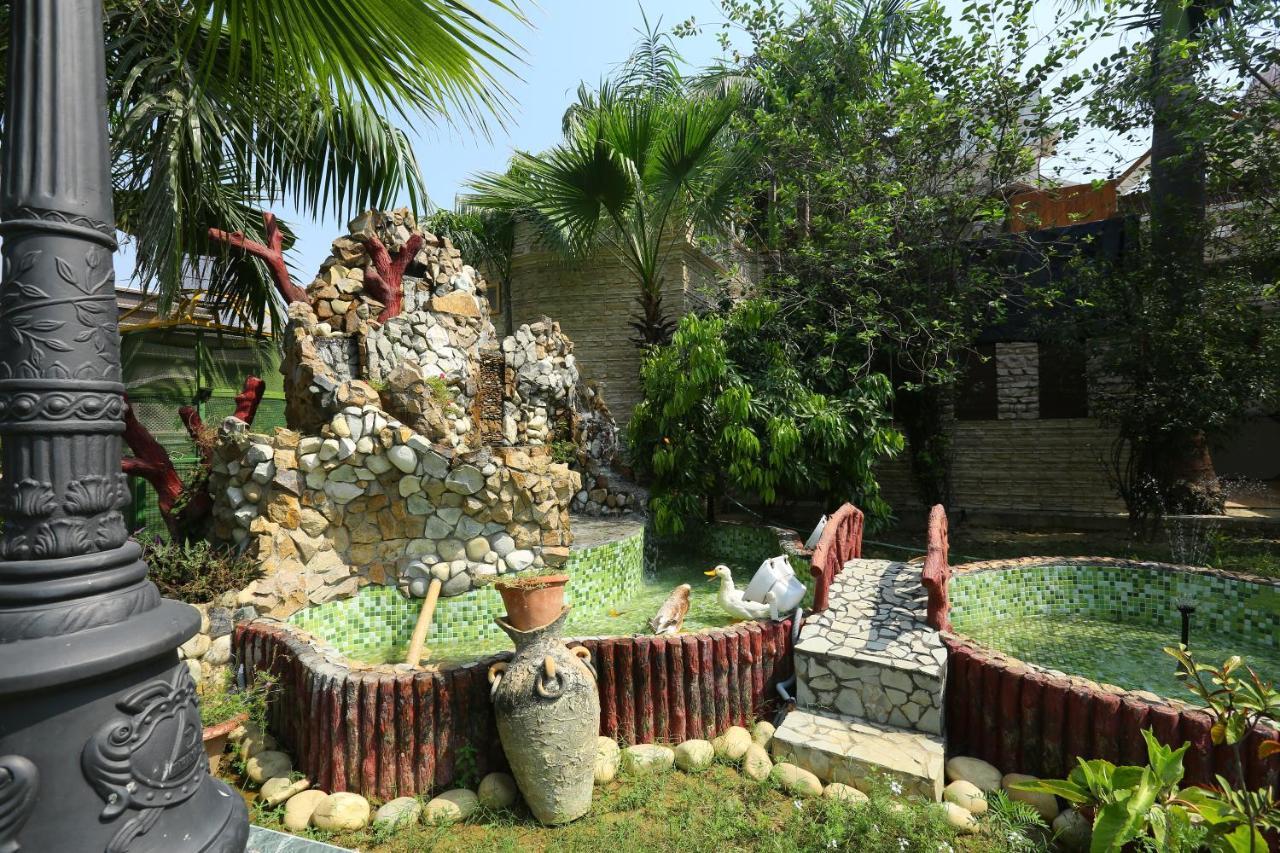 Mann The Palm Retreat Lucknow Exterior foto