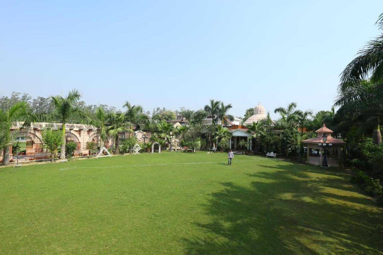 Mann The Palm Retreat Lucknow Exterior foto