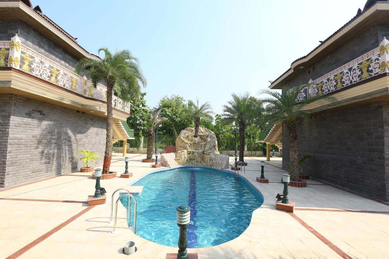 Mann The Palm Retreat Lucknow Exterior foto