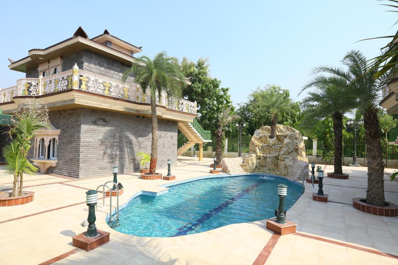 Mann The Palm Retreat Lucknow Exterior foto