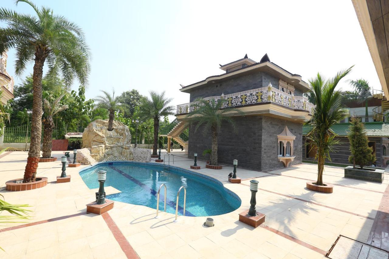 Mann The Palm Retreat Lucknow Exterior foto